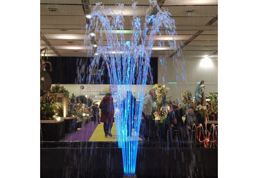 راس نافورة Crown nozzle